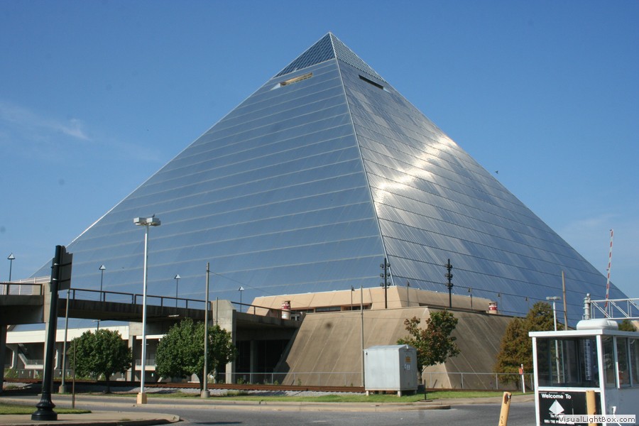 Memphis piramide