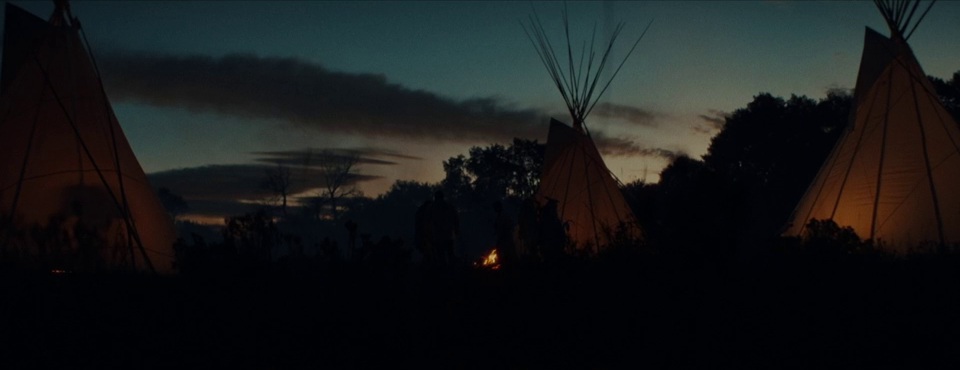 tipis.jpg
